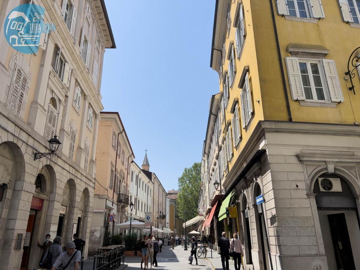 Cavana 3 Tirabora Short Rent Appartement Triëst Buitenkant foto